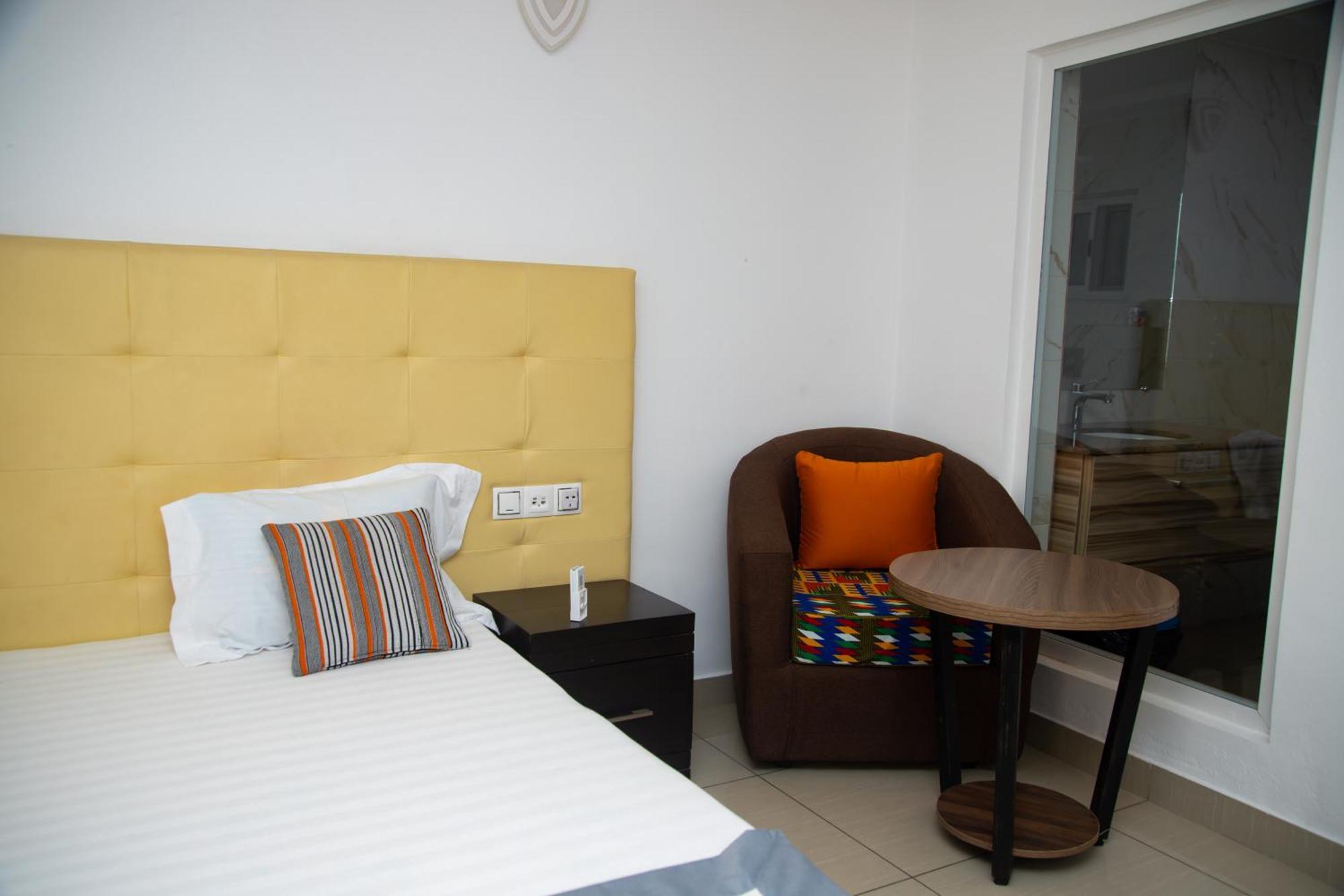 Imolease Hubert Sainte Rita Apartment Cotonou Luaran gambar