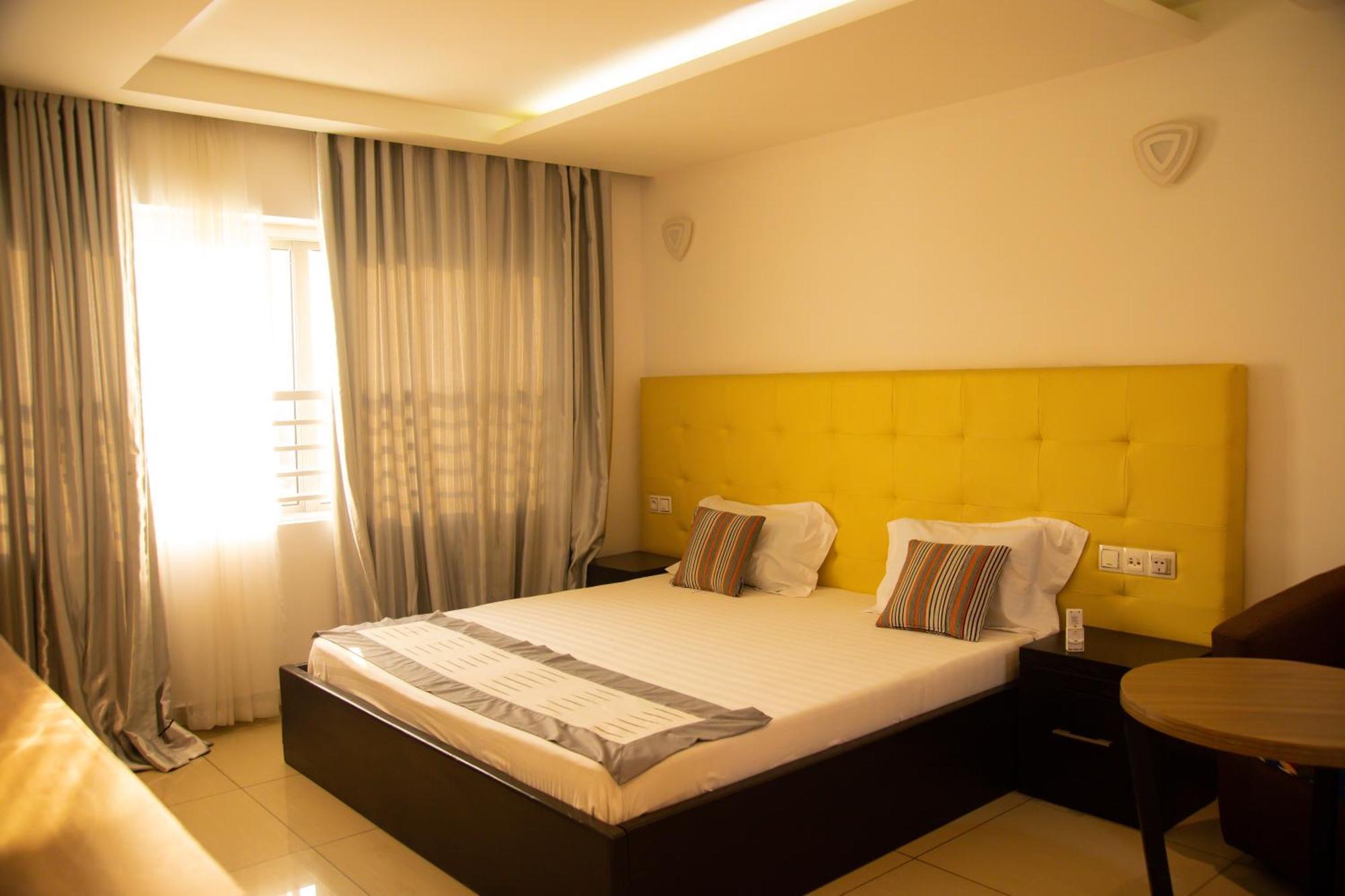 Imolease Hubert Sainte Rita Apartment Cotonou Luaran gambar