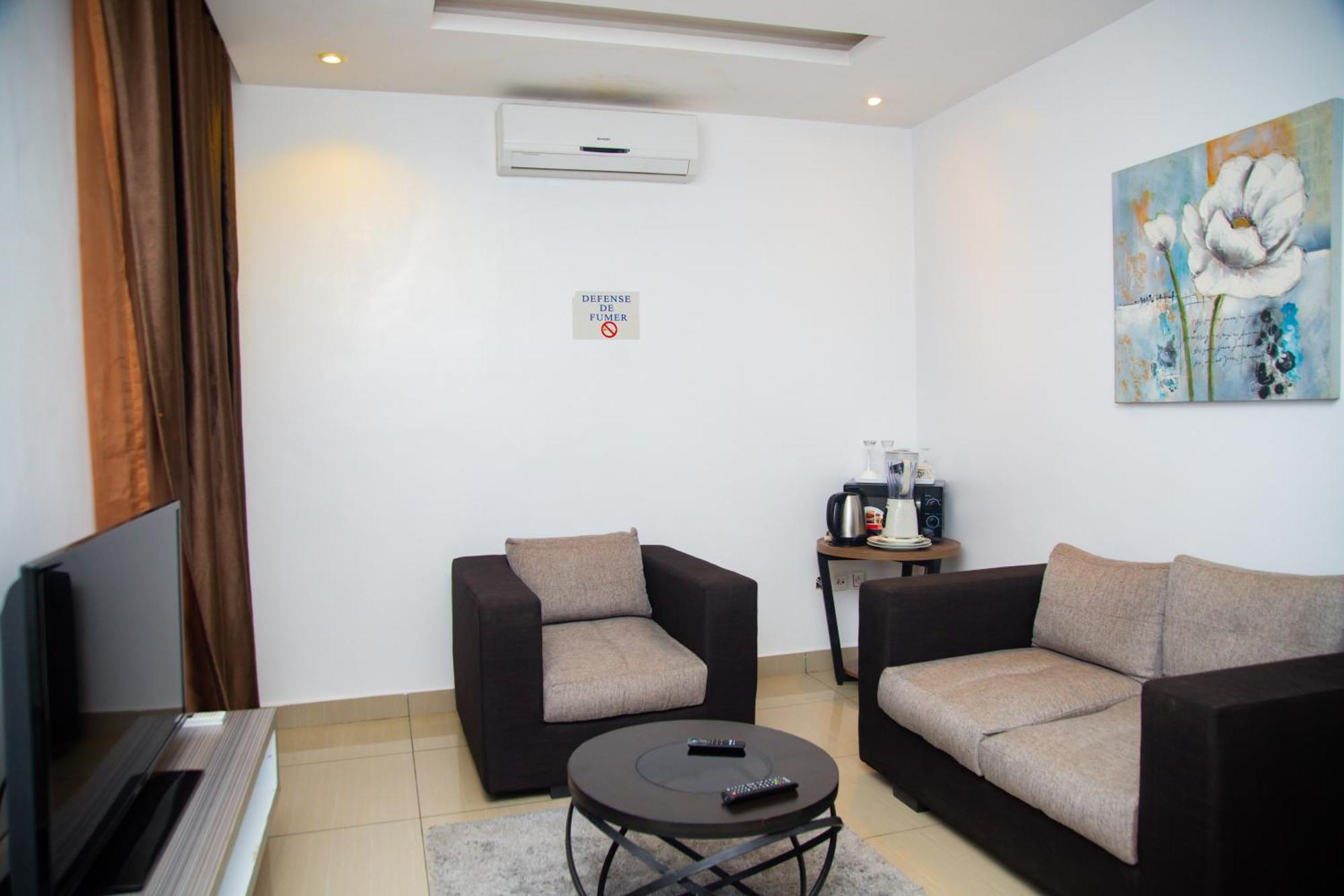 Imolease Hubert Sainte Rita Apartment Cotonou Luaran gambar
